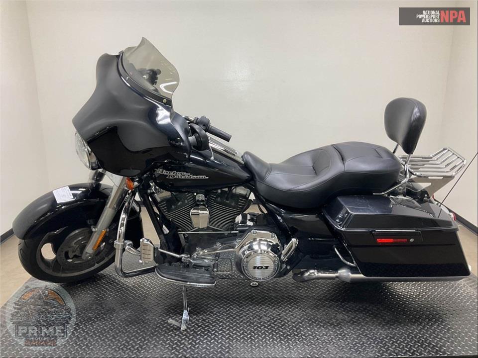 2013 Harley-Davidson FLHX STREET GLIDE — фото 3