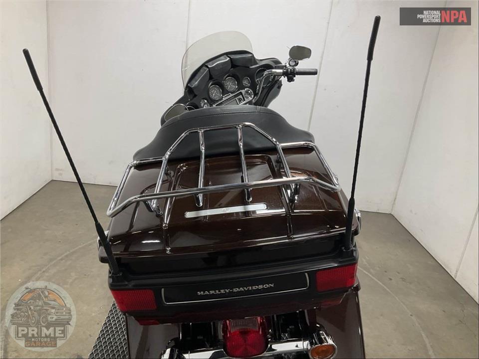 2011 Harley-Davidson FLHTK ELECTRA GLIDE UL LI — фото 23