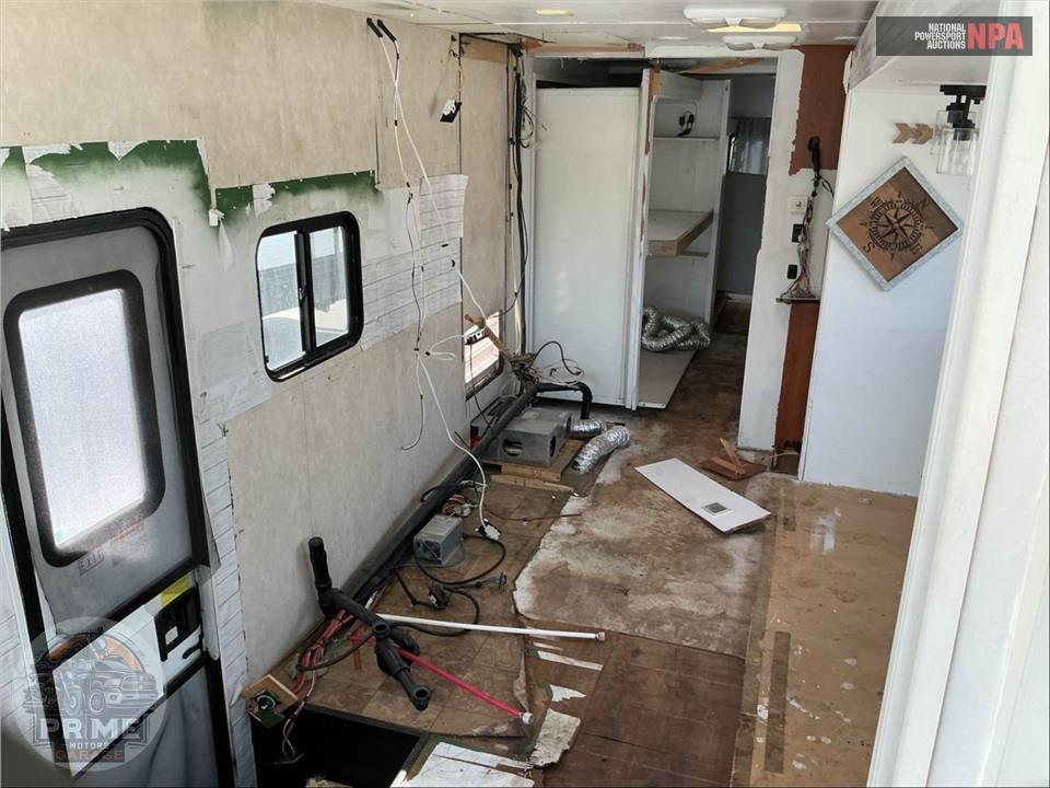 2012 Coachmen By Forest River M-34 BH FORD V10 - MIRADA SERIES — фото 8