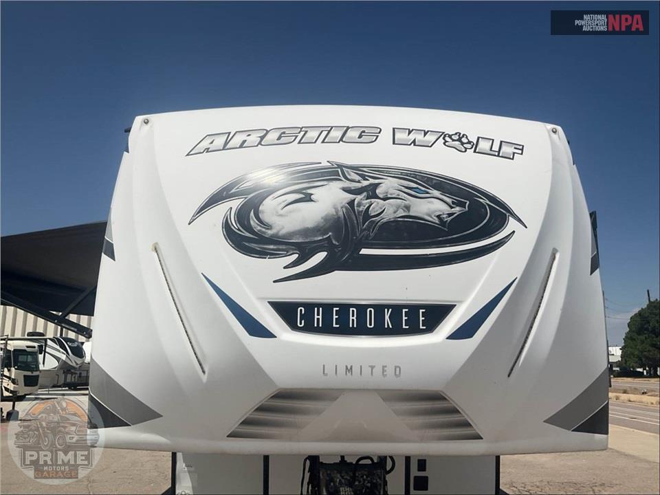 2022 Cherokee By Forest River M-3880SUITE ARCTIC WOLF FIFTH WHEEL SERIES — фото 39