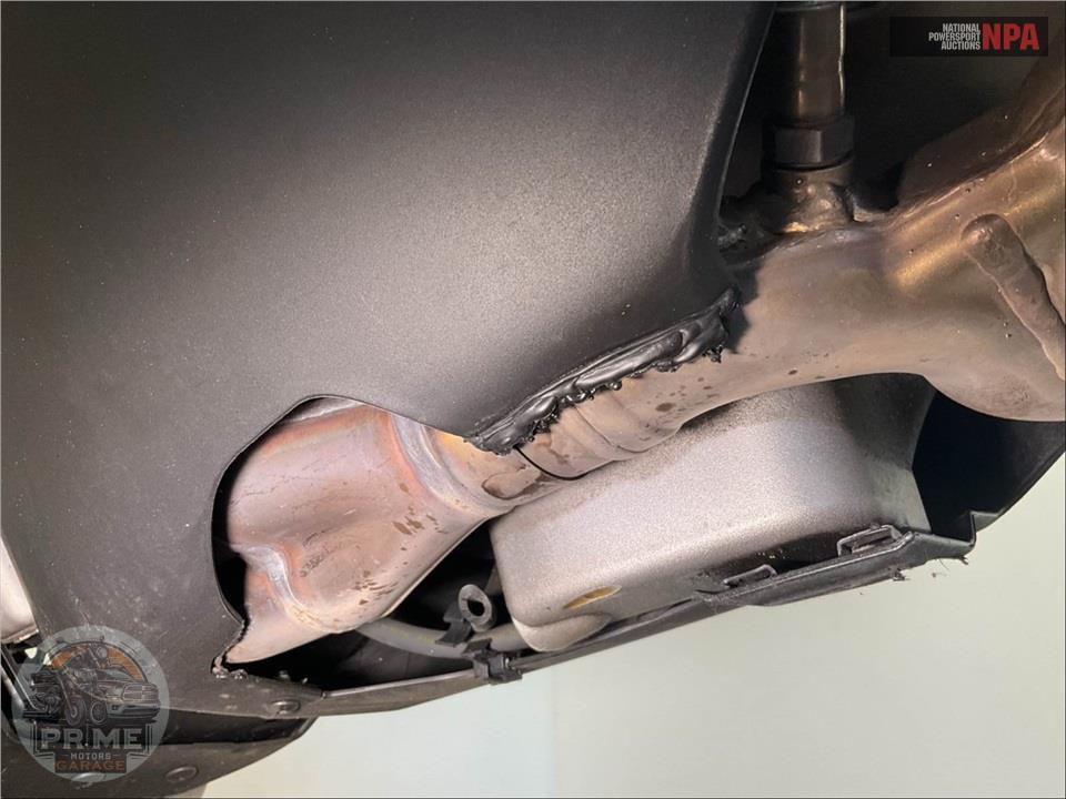 2023 Aprilia TUONO V4 RR 1100 — фото 15
