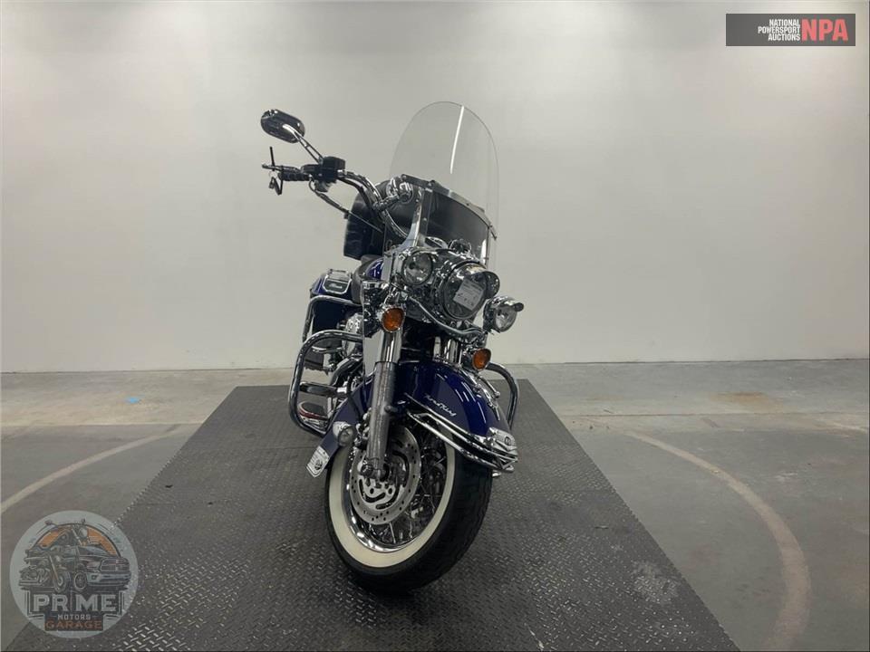 2006 Harley-Davidson FLHRCI ROAD KING CLASSIC — фото 2