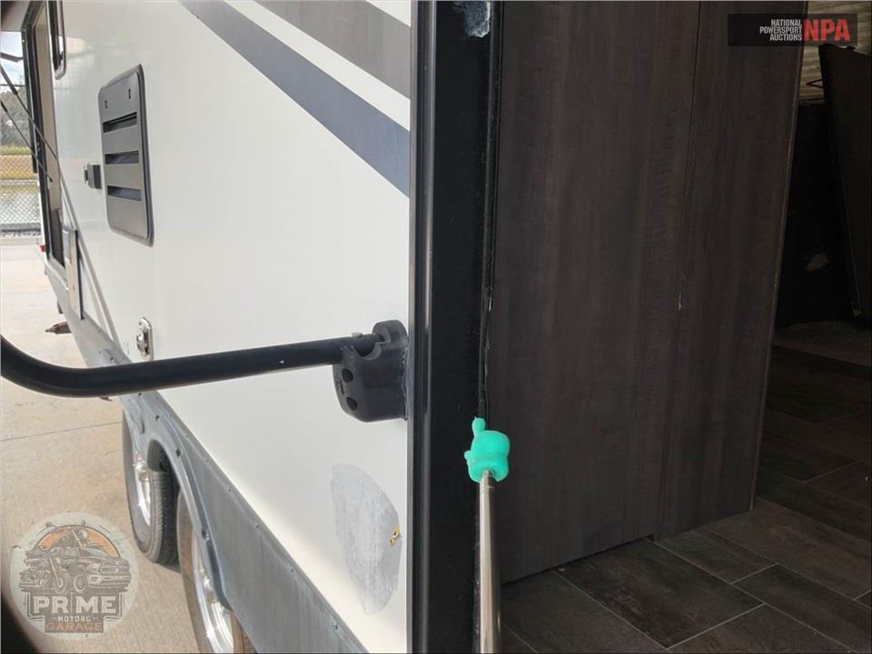 2019 Crossroads Rv M-253 RB - SUNSET TRAIL SUPER LITE SERIES — фото 26