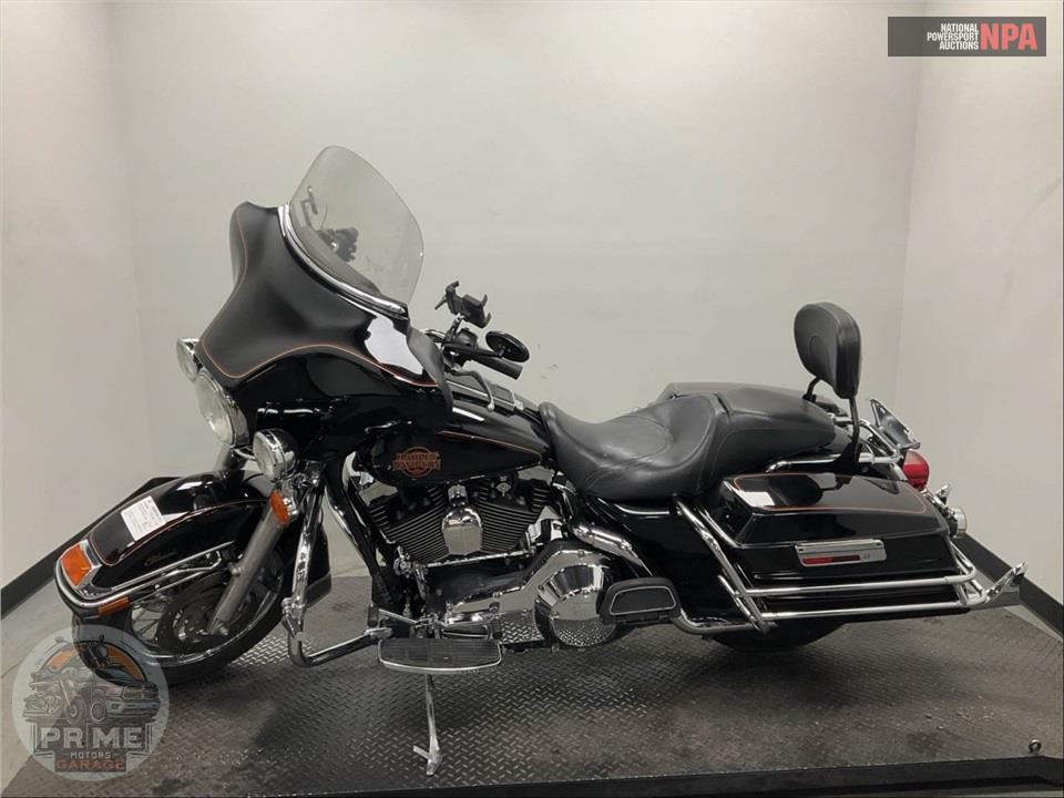 2000 Harley-Davidson FLHTC ELECTRA GLIDE CLASSIC — фото 3