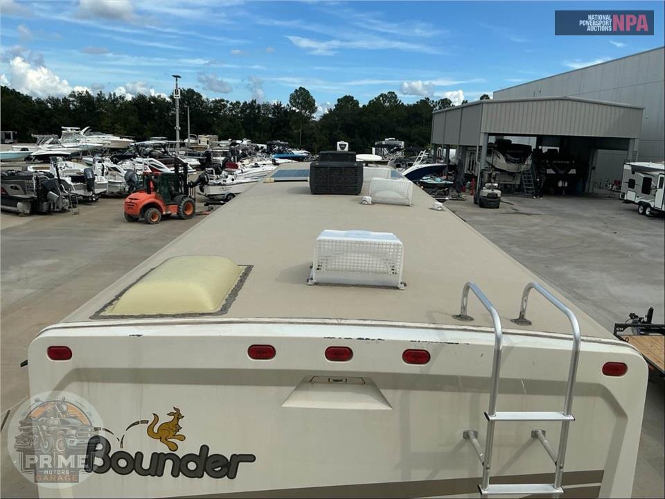 2008 Bounder M-35H FORD 362HP — фото 50