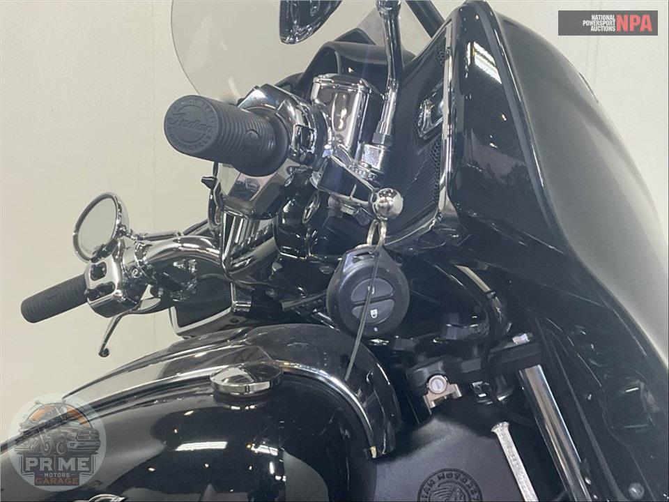 2021 Indian Motorcycle ROADMASTER (BLACK) — фото 11