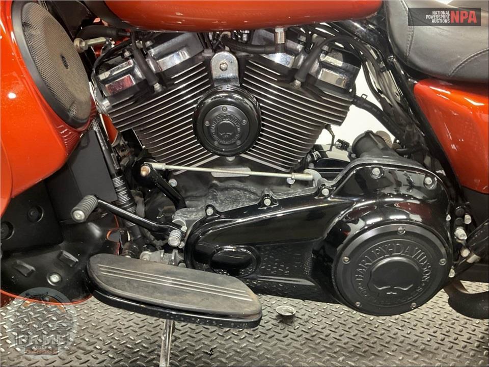 2019 Harley-Davidson FLHXS STREET GLIDE SPECIAL — фото 8