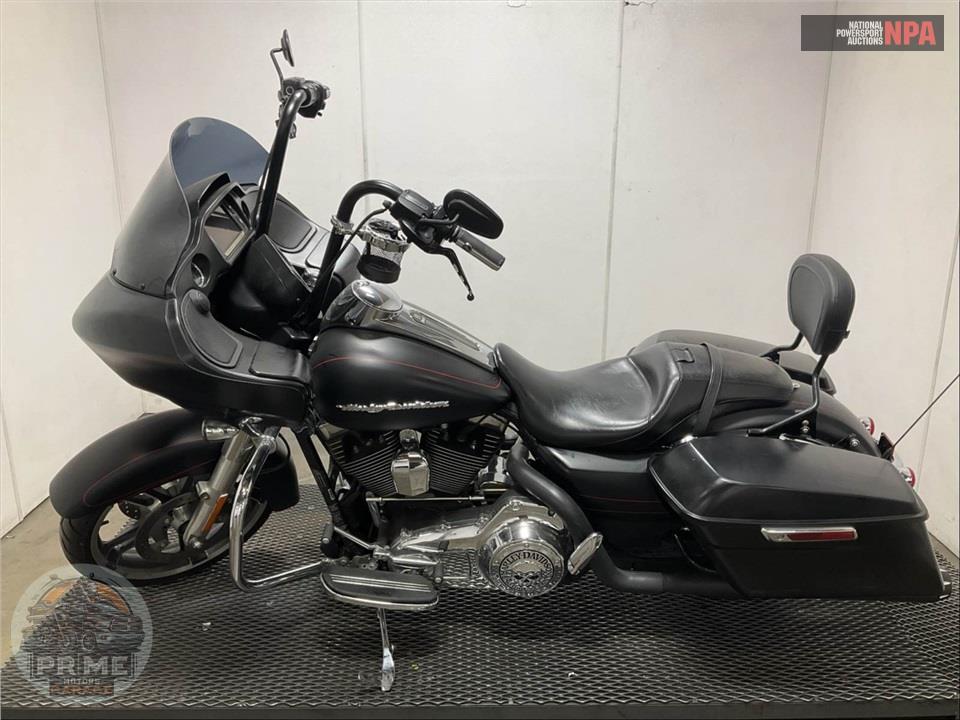 2015 Harley-Davidson FLTRXS ROAD GLIDE SPECIAL — фото 3