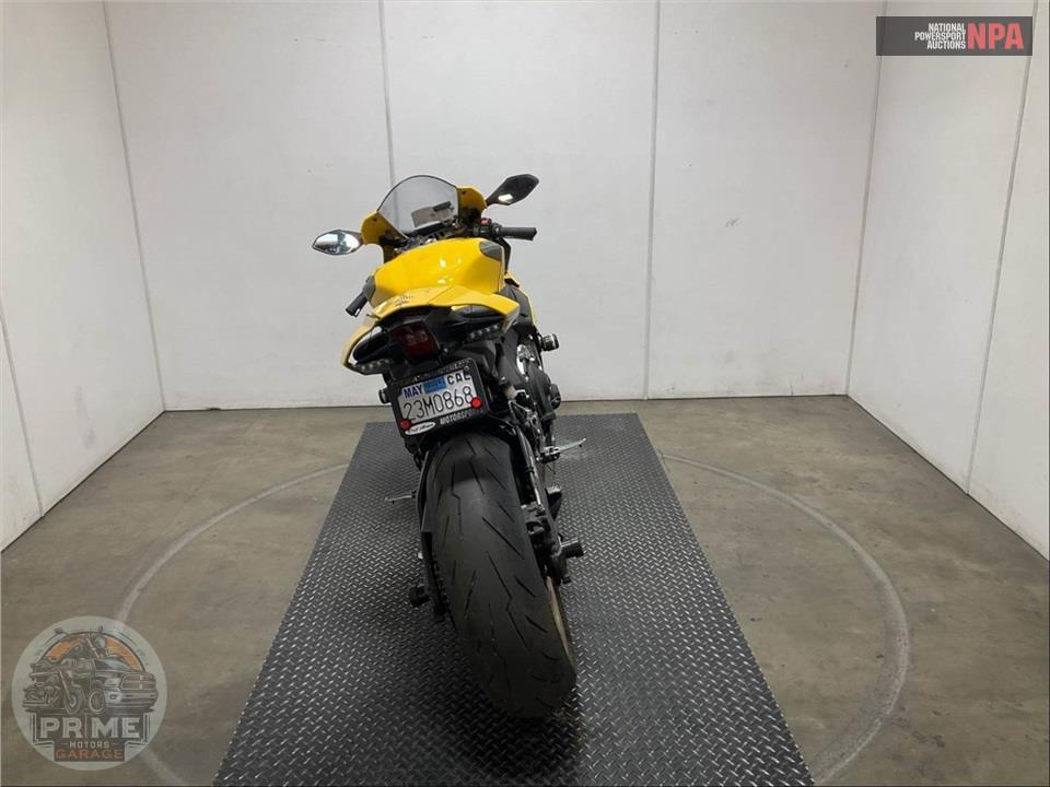 2016 Yamaha YZF-R1 — фото 4