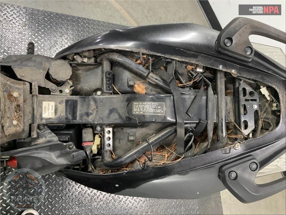 2006 Honda VFR8006 INTERCEPTOR — фото 13