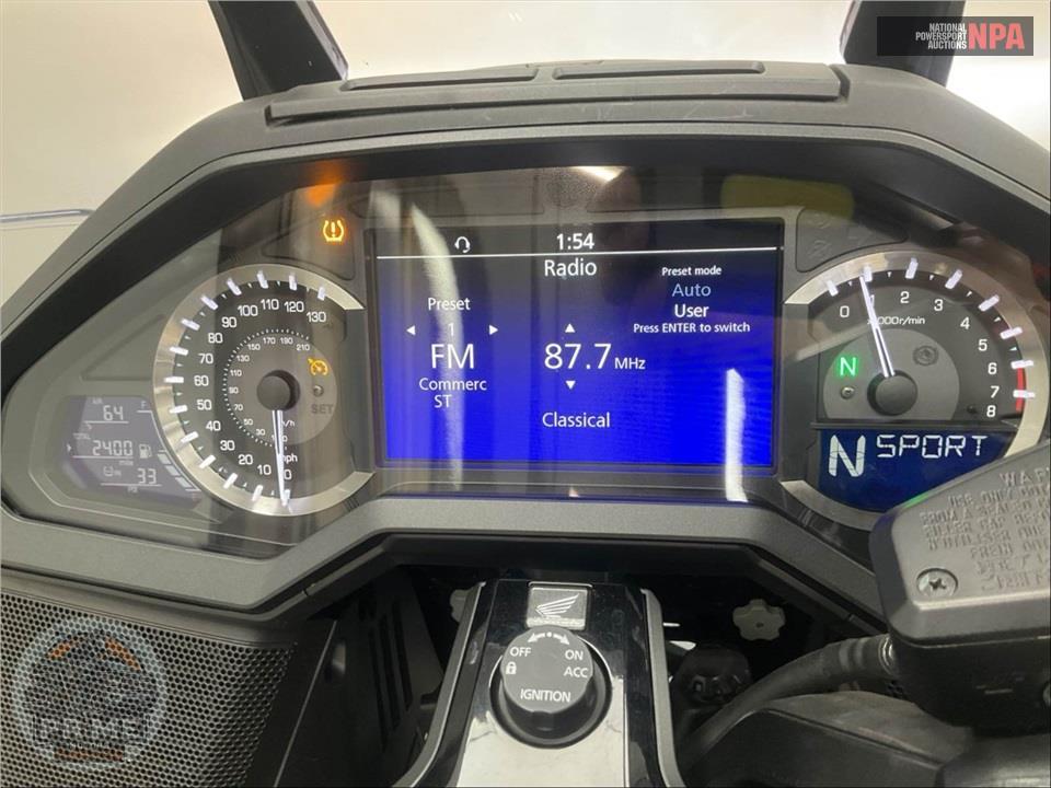 2024 Honda GL1800B GOLDWING — фото 5