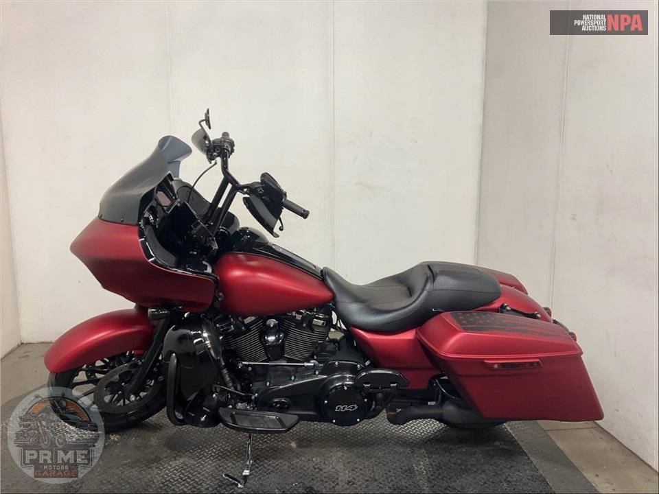 2019 Harley-Davidson FLTRXS ROAD GLIDE SPECIAL — фото 3
