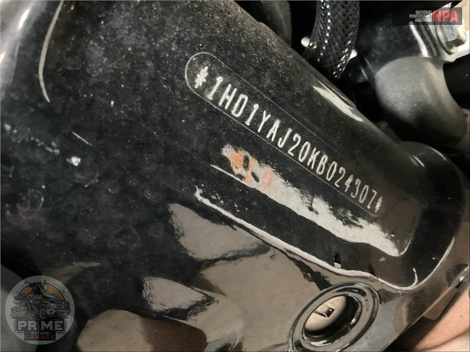 2019 Harley-Davidson FLHC HERITAGE CLASSIC — фото 27