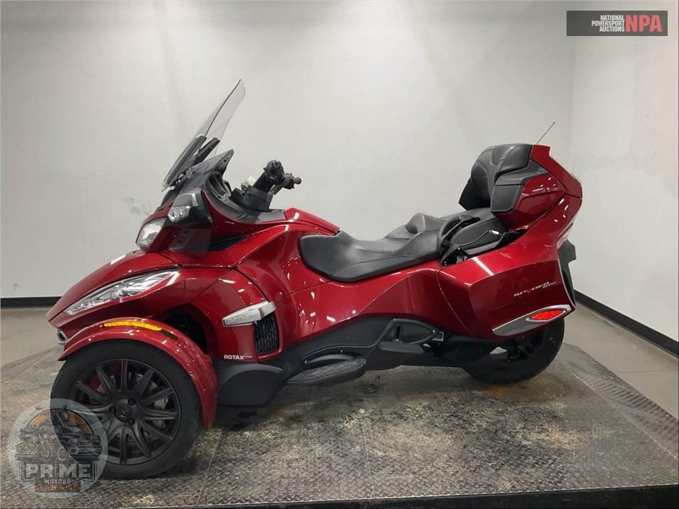 2016 Can-Am SPYDER RT SE6 LIMITED — фото 3