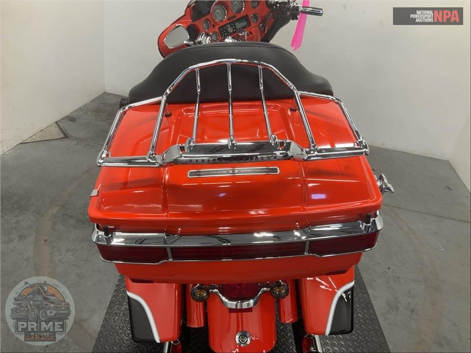 2012 Harley-Davidson FLHTCUSE7 SCREAMIN EAGLE — фото 20
