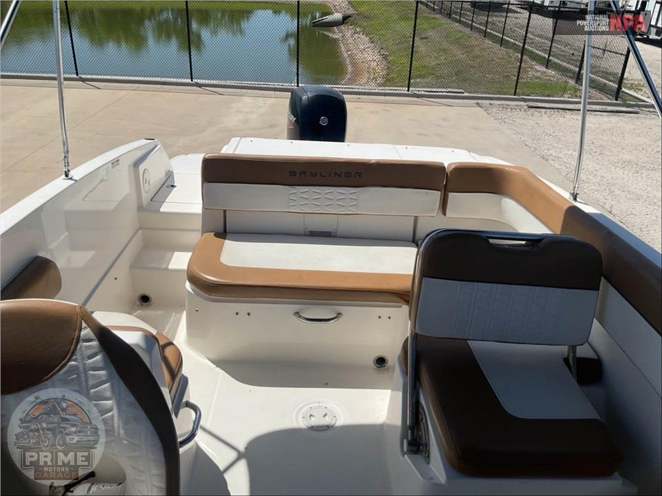 2022 Bayliner Marine VR6 BR(*) BOW RIDER SERIES L=22/E=1/150HP MERCURY OB — фото 22