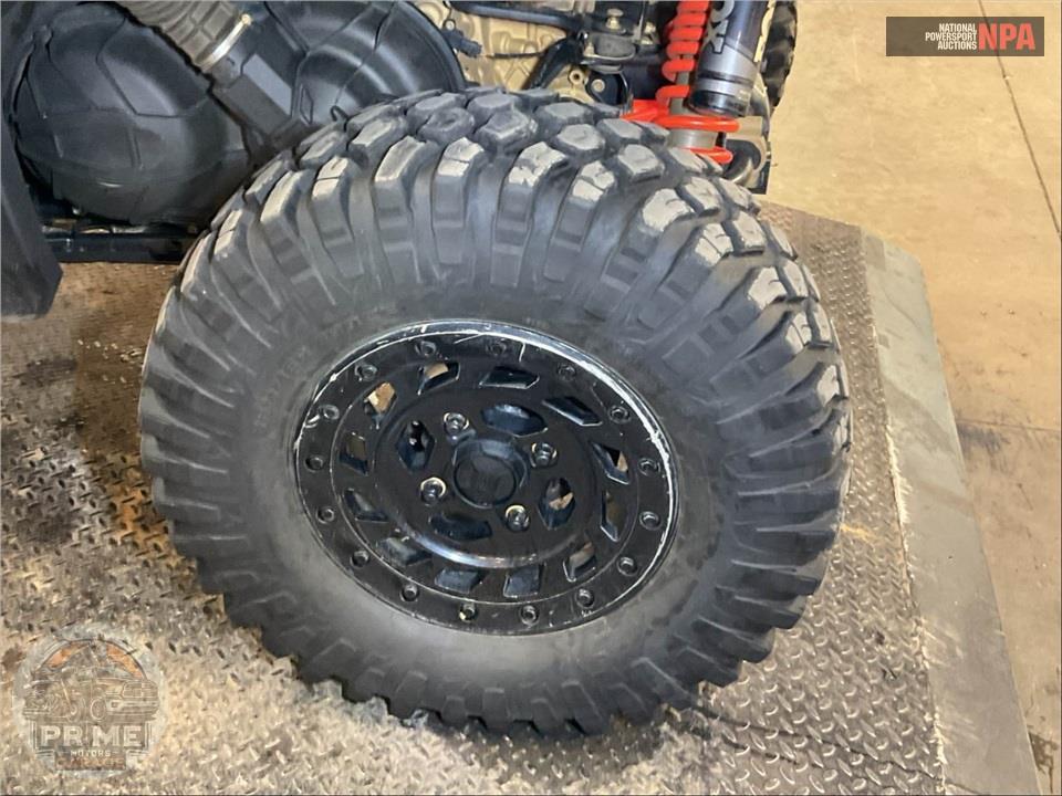 2023 Can-Am COMMANDER XT-P 1000R — фото 31