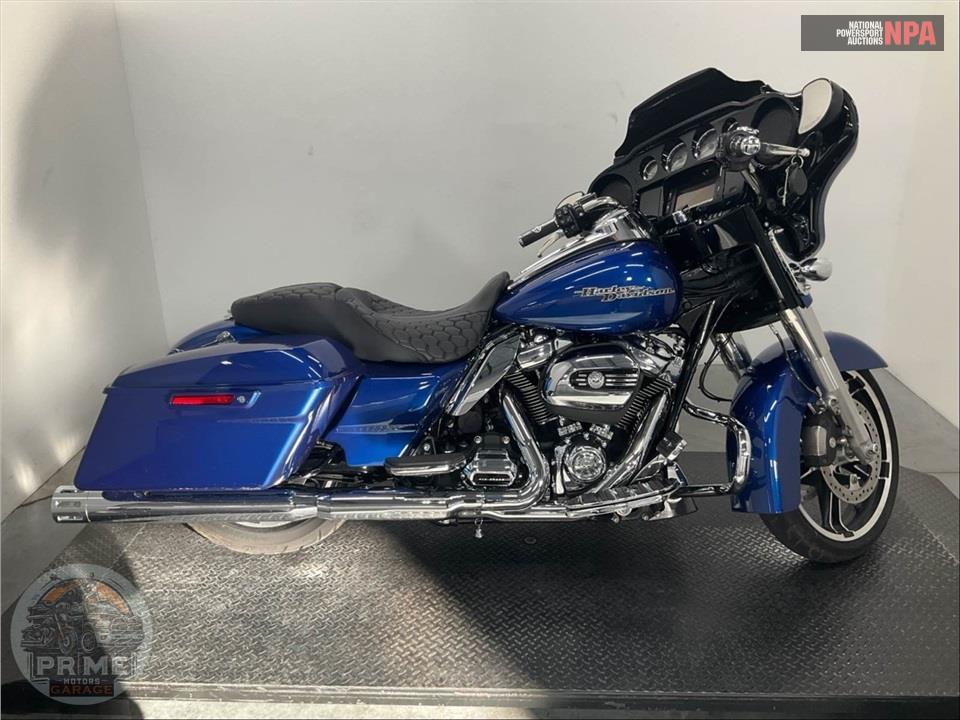 2017 Harley-Davidson FLHXS STREET GLIDE SPECIAL — фото 1