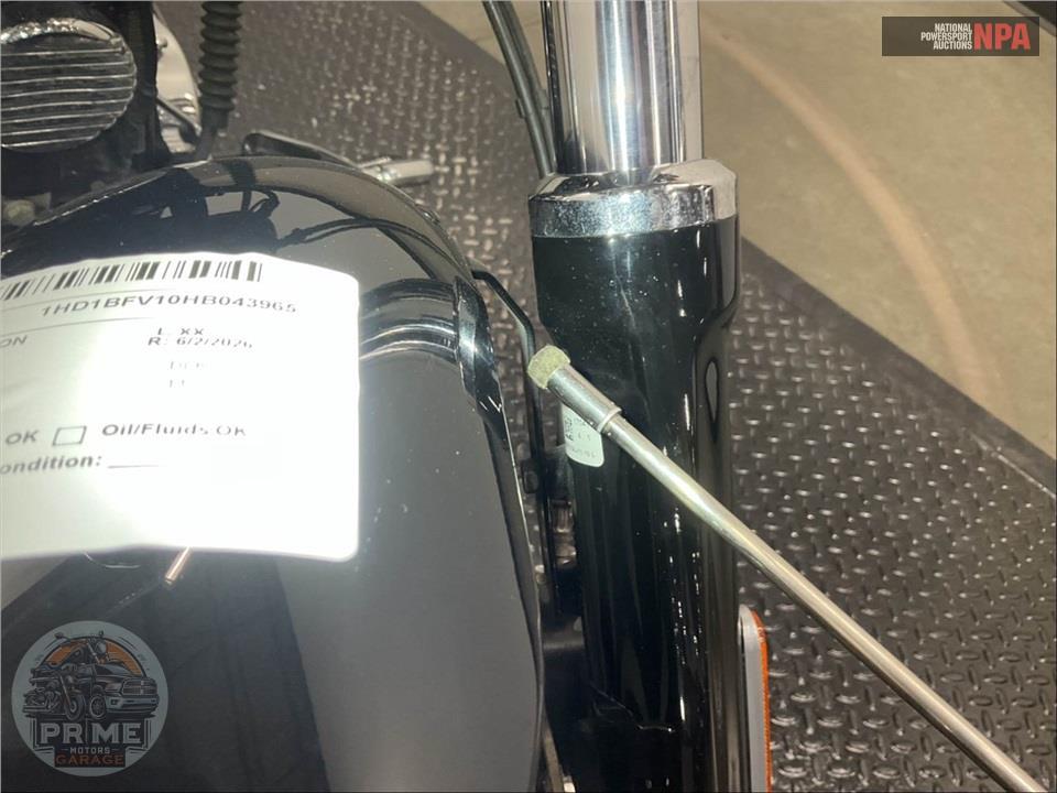 2017 Harley-Davidson FXSB BREAKOUT — фото 16