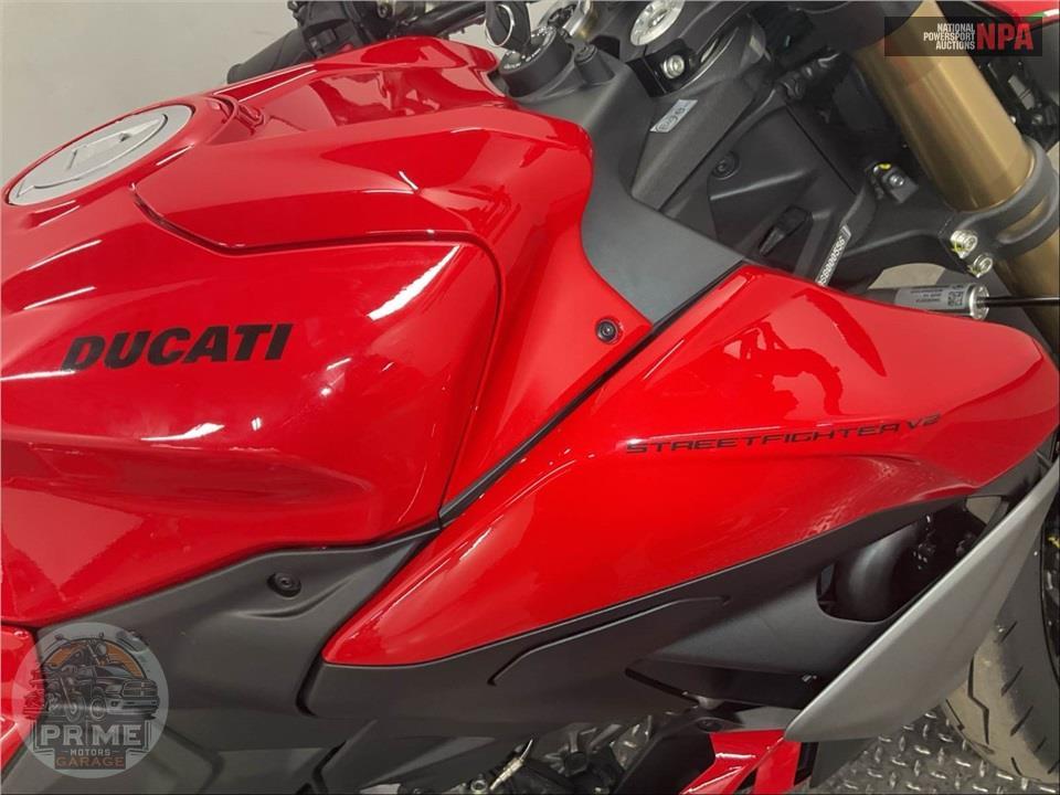 2025 Ducati STREETFIGHTER V2 S — фото 17