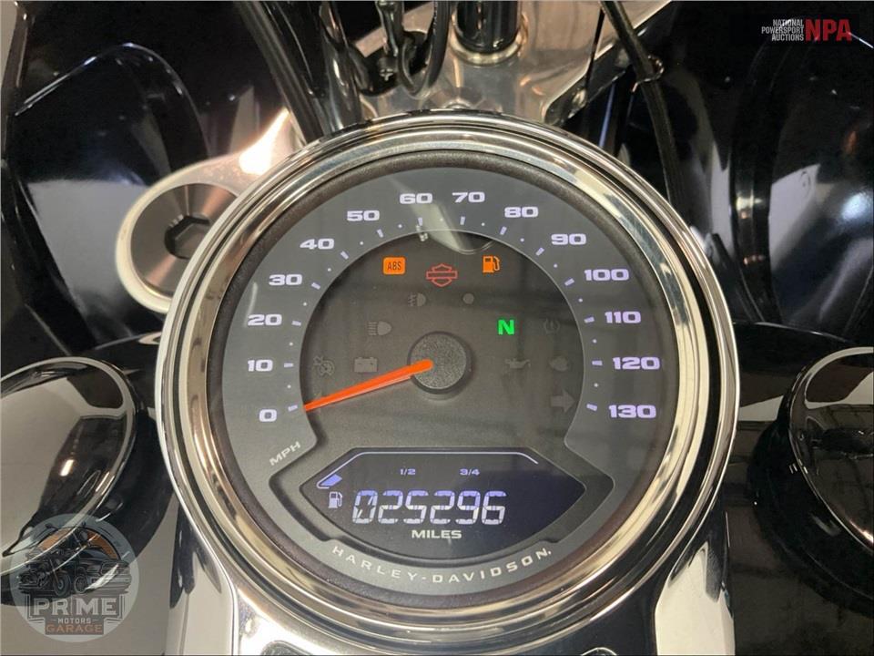 2019 Harley-Davidson FLSB SPORT GLIDE — фото 5