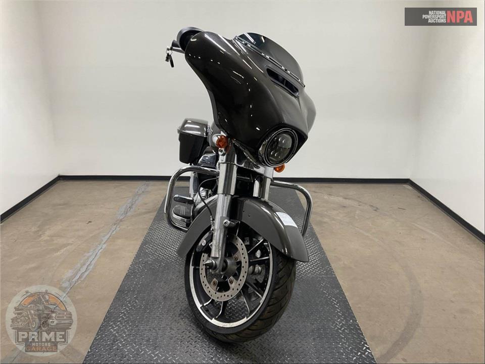2021 Harley-Davidson FLHX STREET GLIDE — фото 2