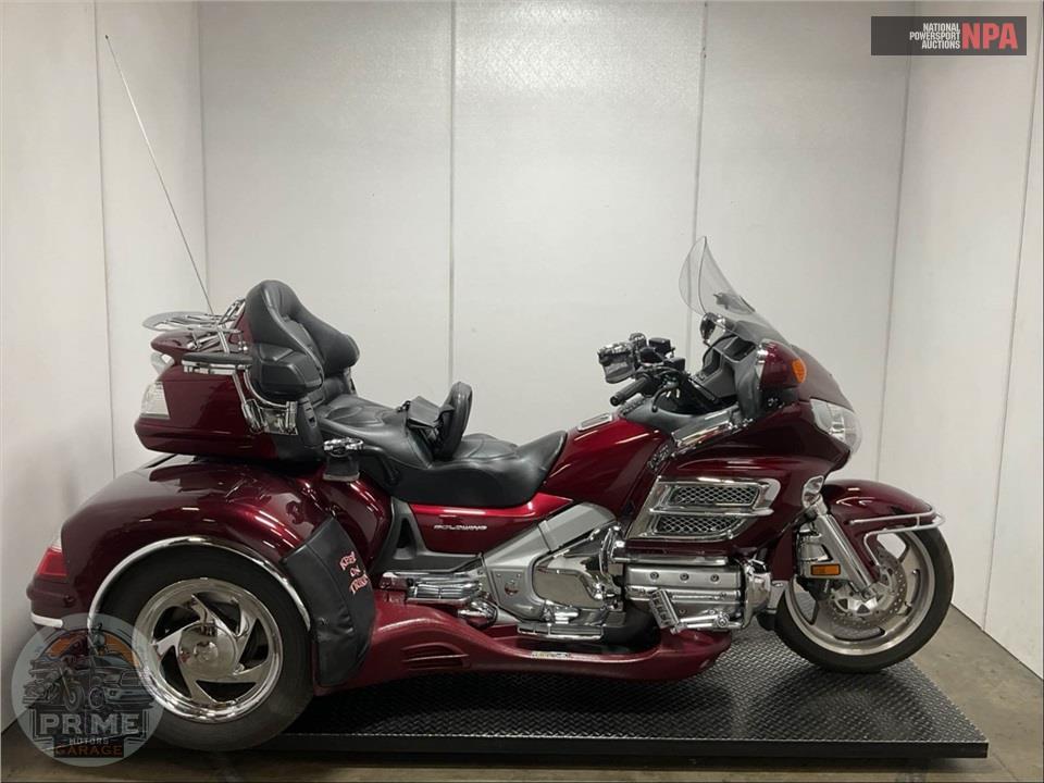 2009 Honda GL1800HPNM9 GOLDWING — фото 1