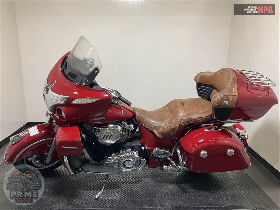 2015 Indian Motorcycle ROADMASTER (RED) — фото 3