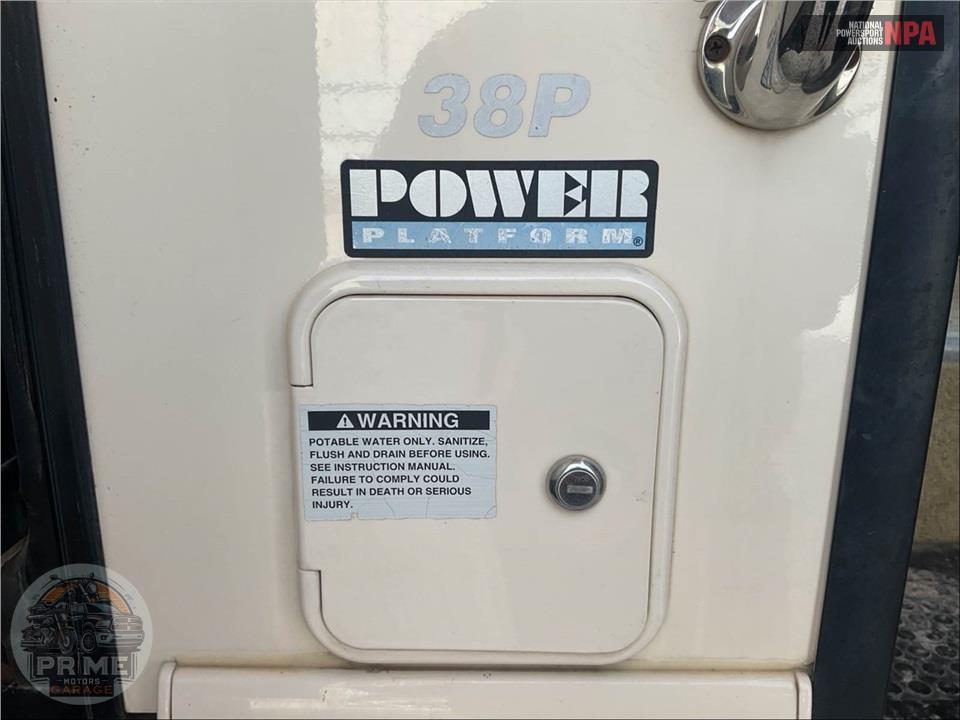 2008 Bounder M-38P WORKHORSE 340HP — фото 7