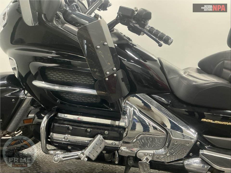 2001 Honda GL18001 GOLDWING — фото 7