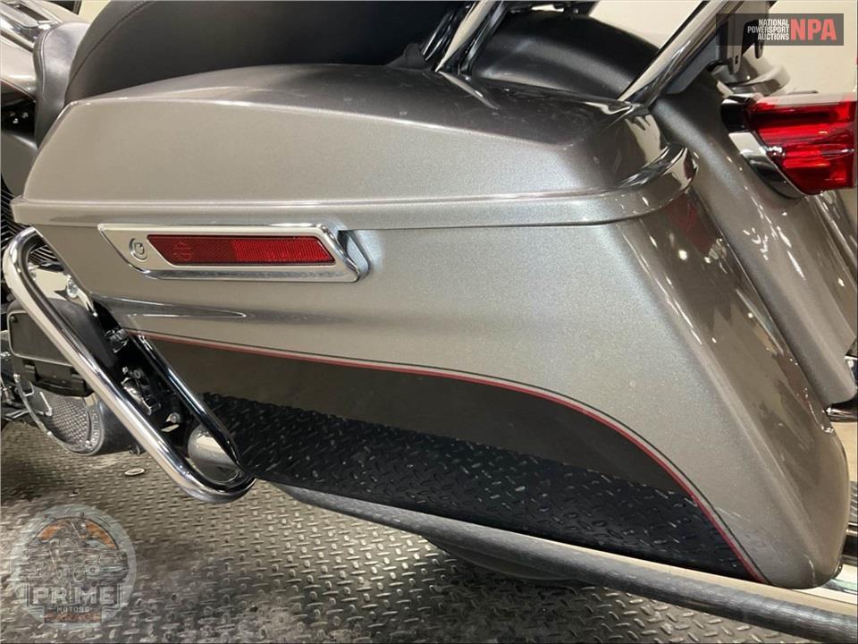 2016 Harley-Davidson FLTRU ROAD GLIDE ULTRA — фото 19