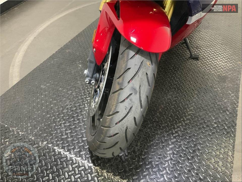 2023 Honda CBR1000RR — фото 22