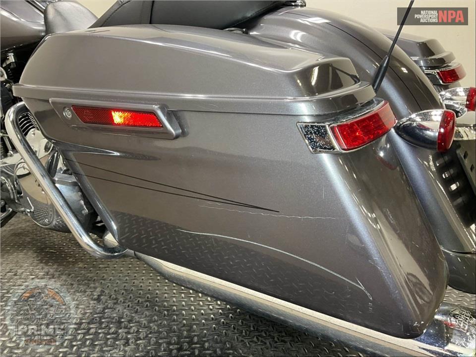 2014 Harley-Davidson FLHXS STREET GLIDE — фото 21