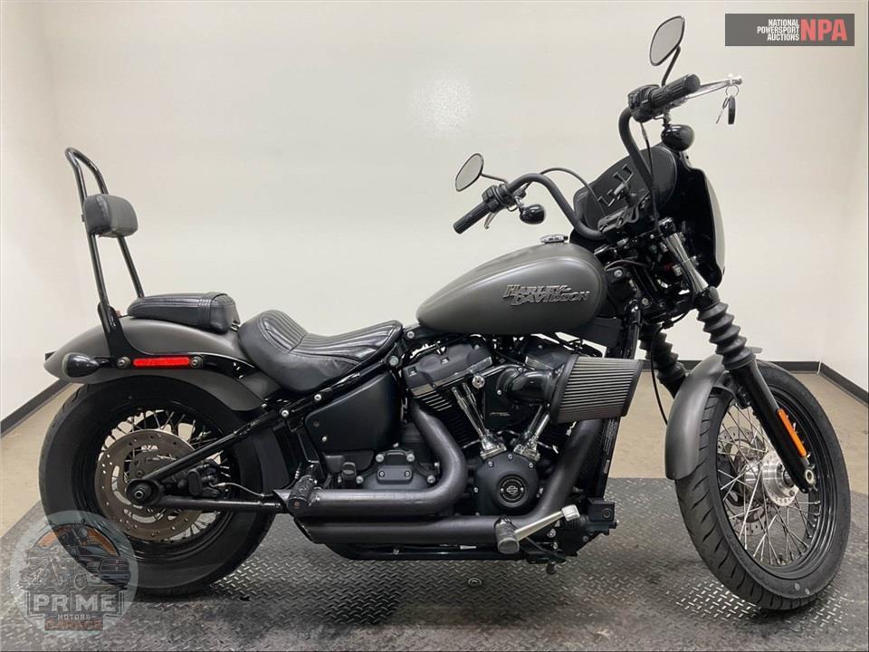 2019 Harley-Davidson FXBB STREET BOB — фото 1