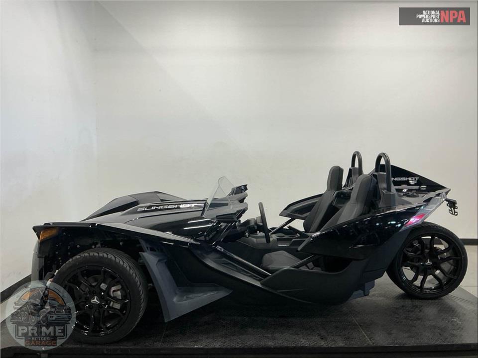 2023 Polaris SLINGSHOT S WITH TECHNOLOGY PACKAGE 1 AUTODRIVE — фото 3
