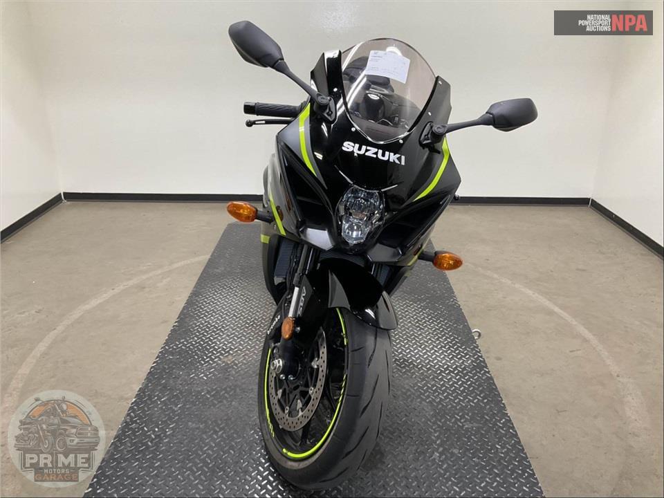 2023 Suzuki GSX-R1000 — фото 2