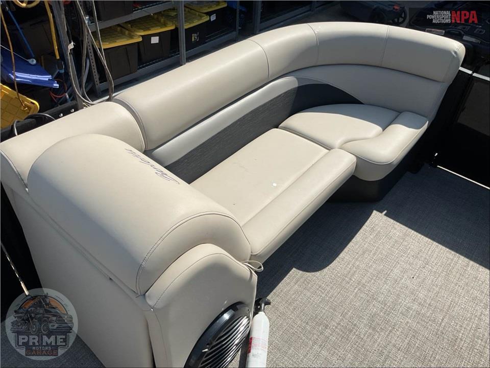 2020 Barletta Pontoon Boats C22U TRI-TOON PACKAGE C-CLASS SERIES L=24/E=1 150HP MERC OB — фото 31