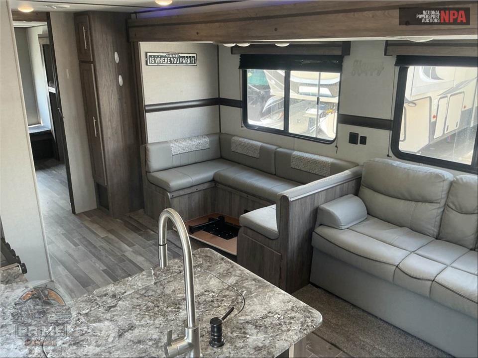 2021 Crossroads Rv M-328 SB ZINGER SERIES — фото 7
