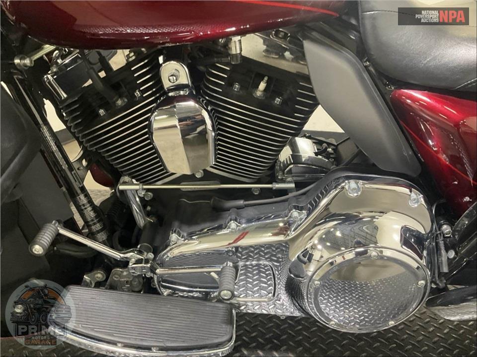 2016 Harley-Davidson FLHTKL ULTRA LIMITED LOW — фото 7