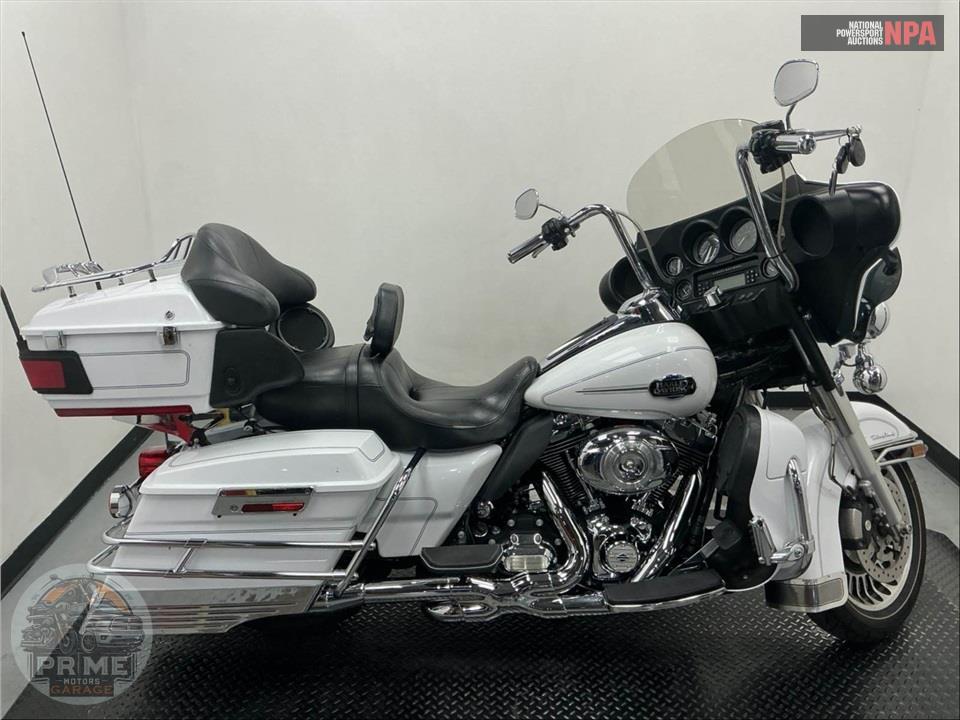 2012 HARLEY-DAVIDSON FLHTCU UL CLSC EL GLIDE