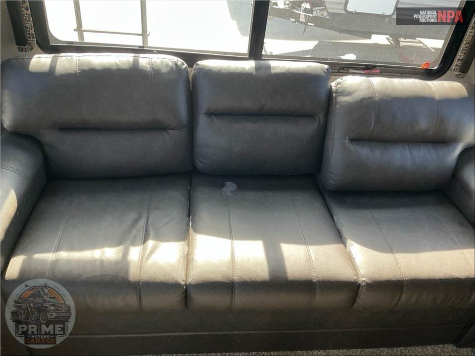 2018 Keystone Rv M-385 BR - MONTANA HIGH COUNTRY FIFTH WHEEL SERIES — фото 10