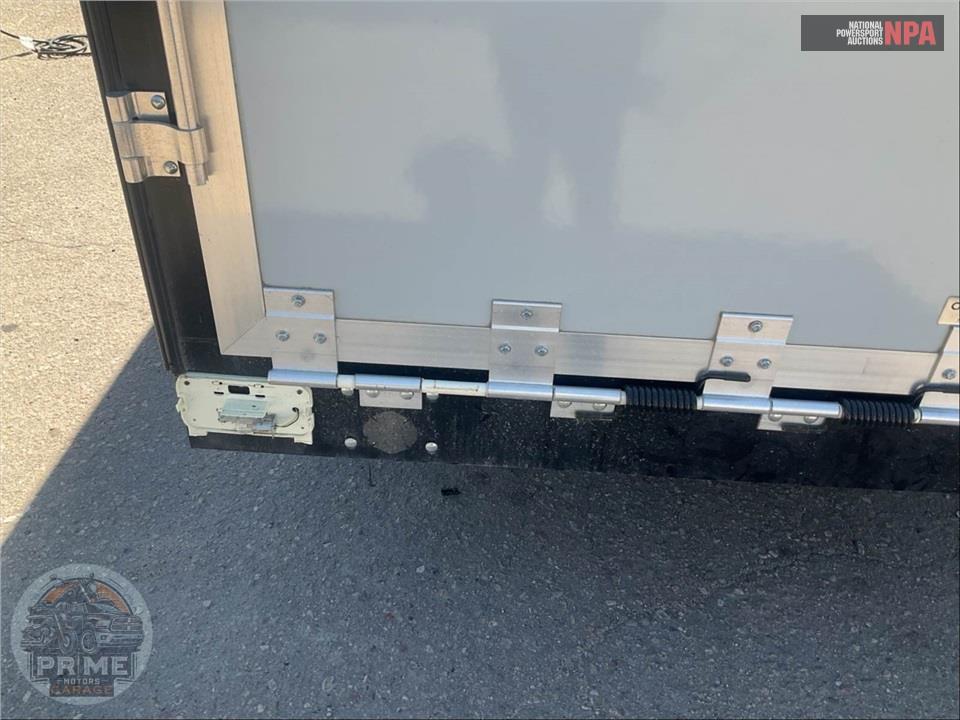 2017 Coachmen By Forest River M-22 TH - CATALINA TRAIL BLAZER TOY HAULER SERIES — фото 43