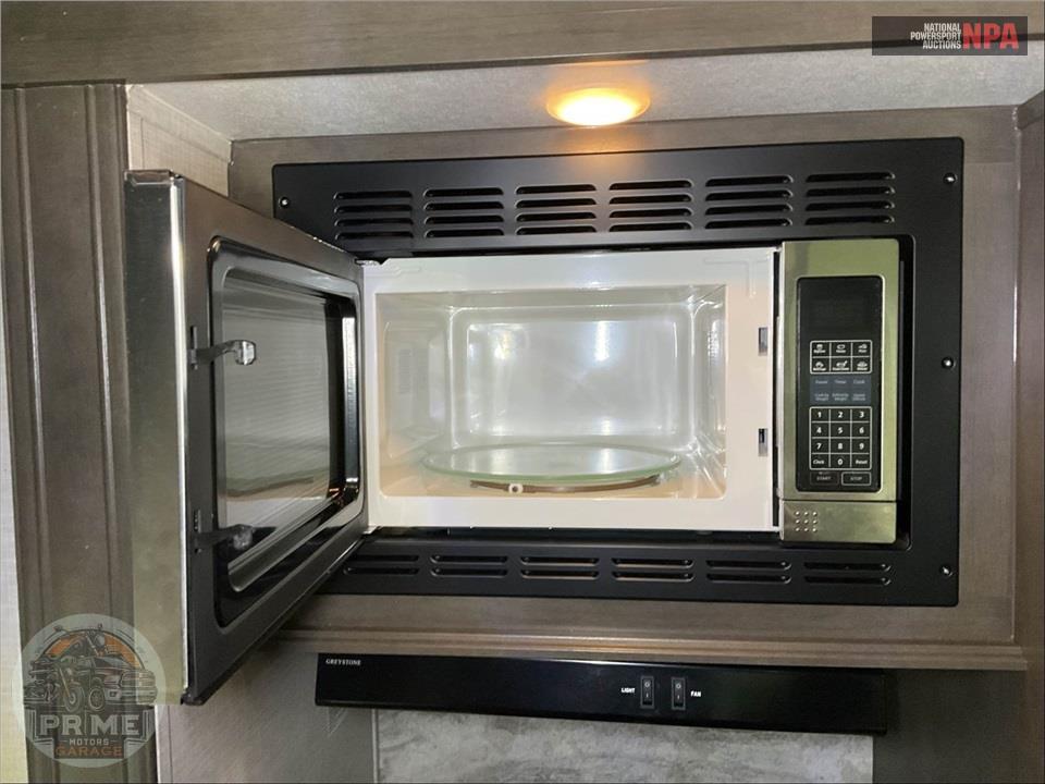 2021 Rockwood By Forest River M-2899KS - ULTRA LITE FIFTH WHEEL SERIES — фото 18