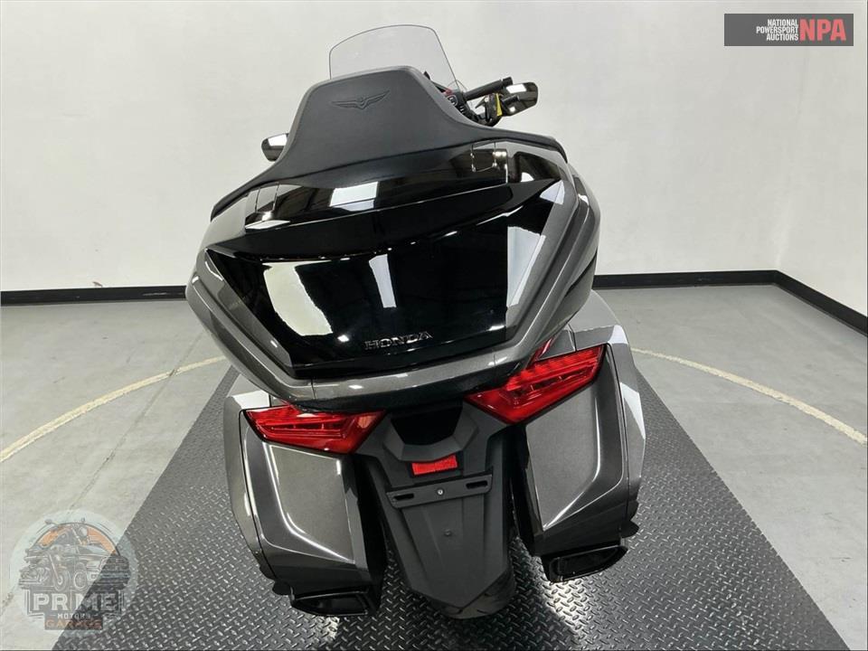 2024 Honda GL1800D GOLDWING TOUR DCT — фото 4