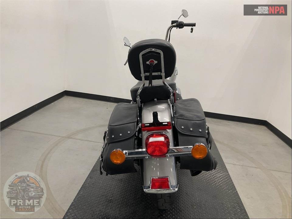 2016 Harley-Davidson FLSTC HERITAGE SOFTAIL CLASSIC — фото 4