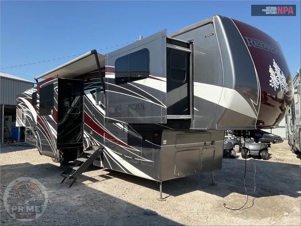 2023 Redwood Rv M-4200 FL - FIFTH WHEEL SERIES — фото 1