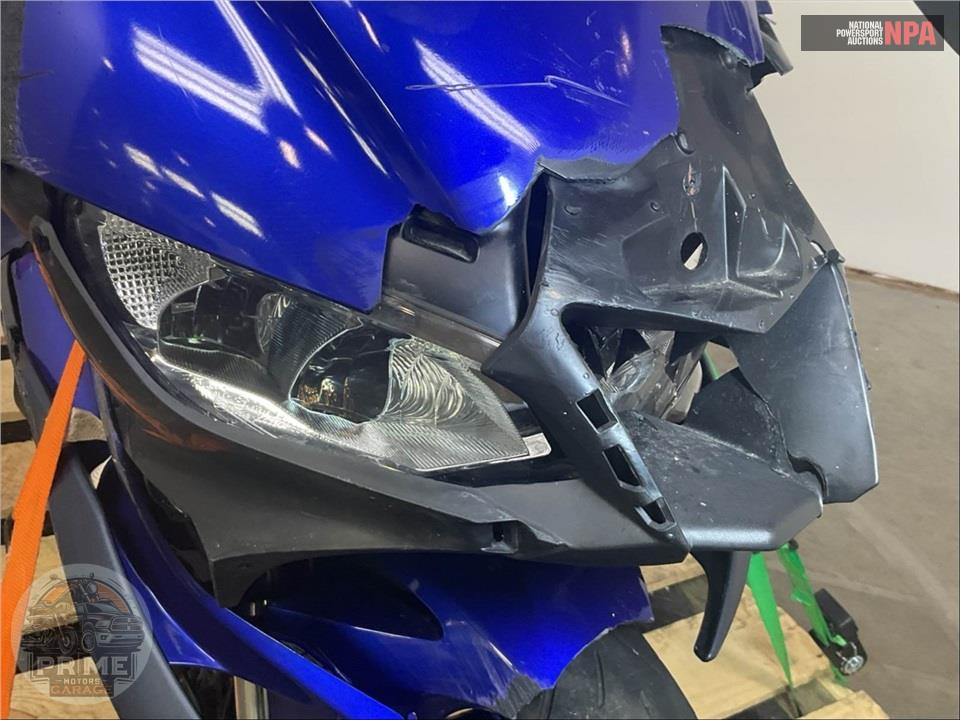 2024 Yamaha YZF-R3 — фото 34