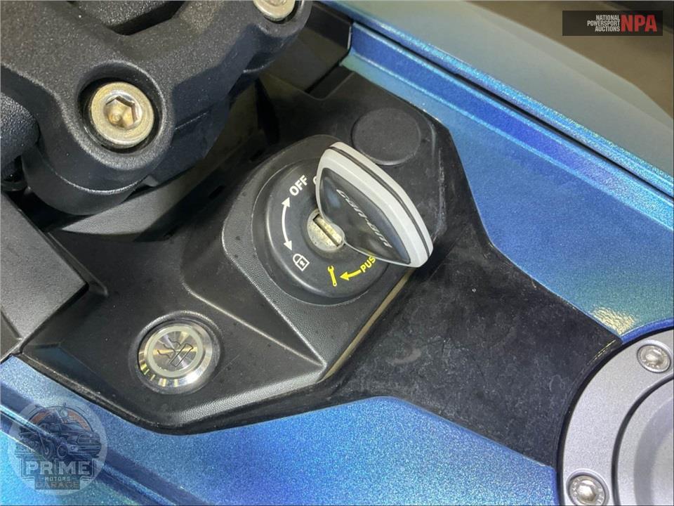 2020 Can-Am SPYDER F3 LIMITED SE6 — фото 10