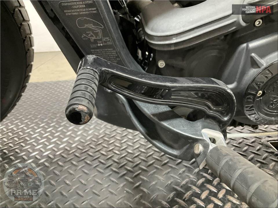 2020 Indian Motorcycle SCOUT BOBBER (ABS, BLACK) — фото 17
