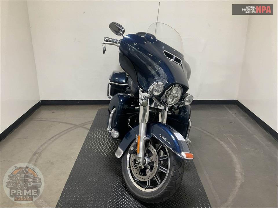 2016 Harley-Davidson FLHTCUL ULTRA CLASSIC LOW — фото 2